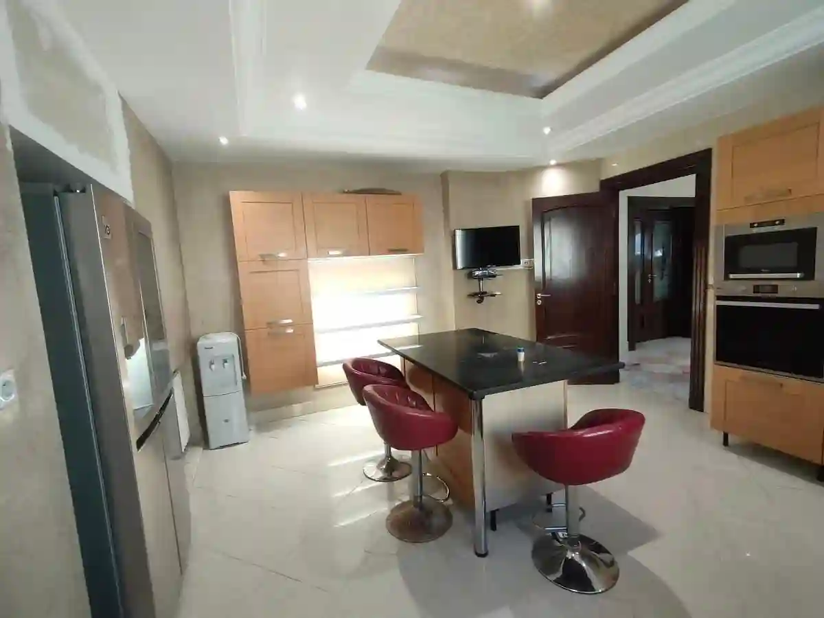 Triplex et un rdc Indépendant à Le Bardo - Vue 1