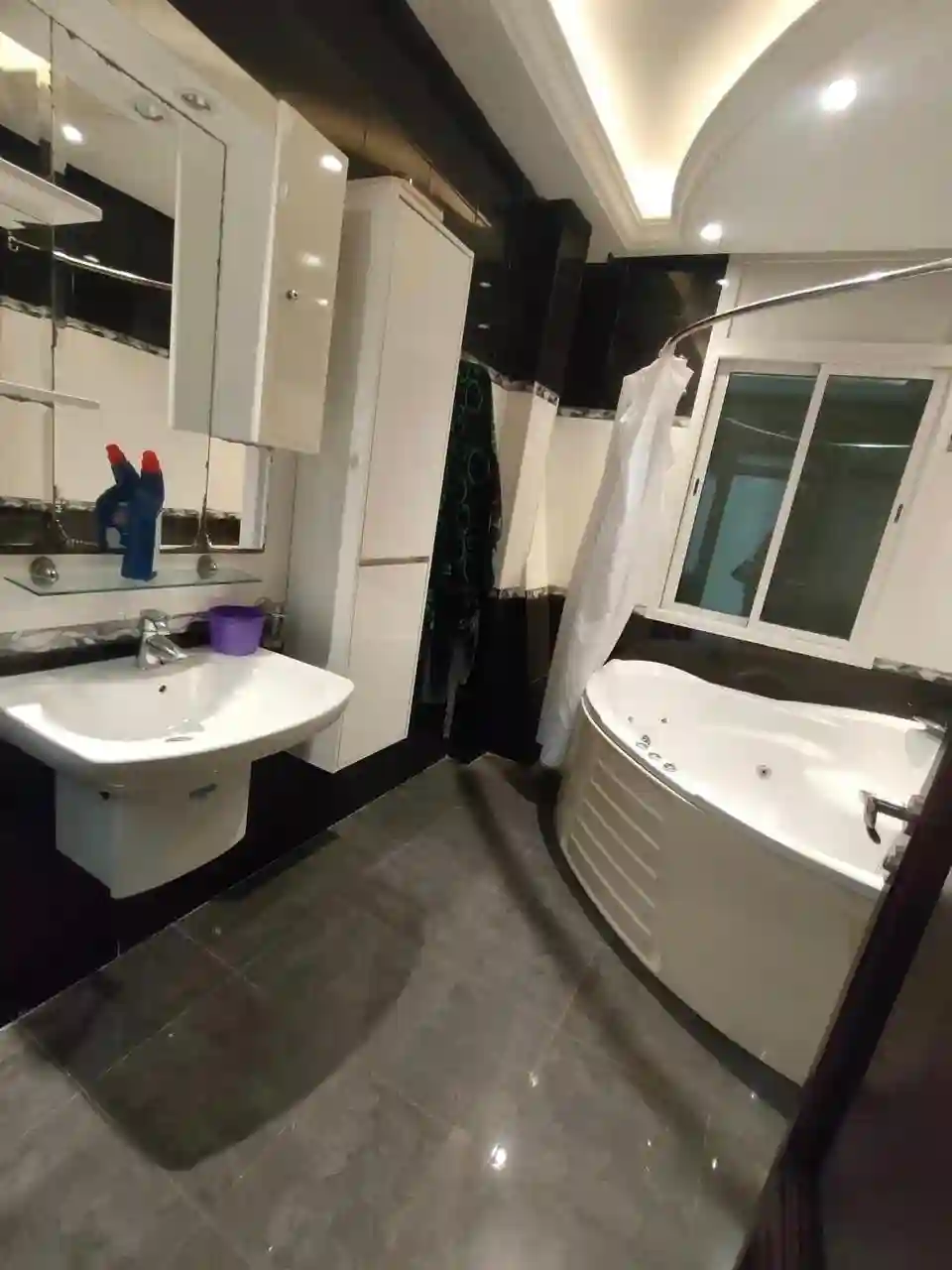 Triplex et un rdc Indépendant à Le Bardo - Vue 3