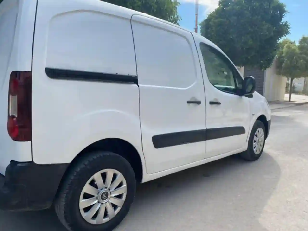 Citroen B9 - Vue 4