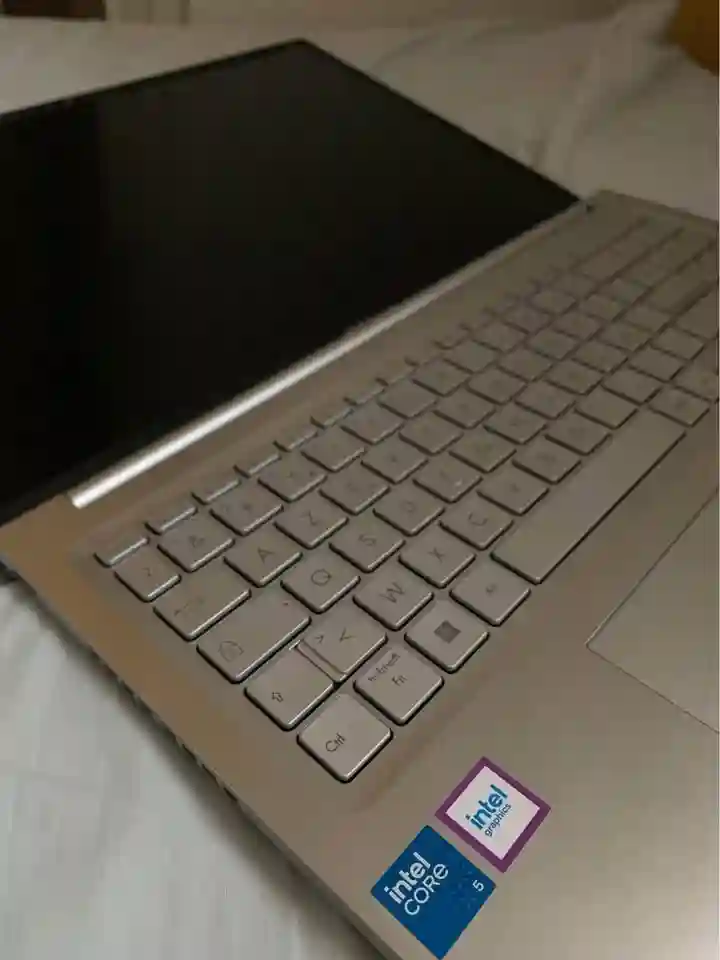 Pc Portable Asus Vivobook16 à Nouvelle Medina - Vue 1