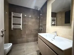 Bureau A1 au rez de Chaussée à Ain Zaghouan