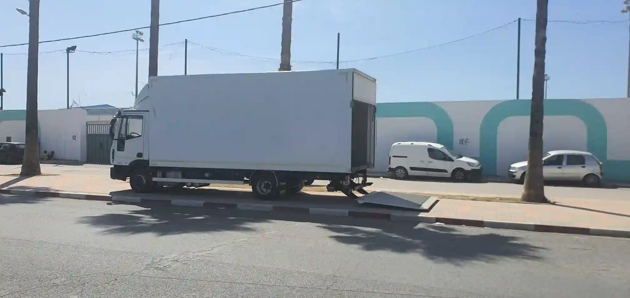 A Vendre Iveco Eurocargo Ig80el2ba - Vue 3