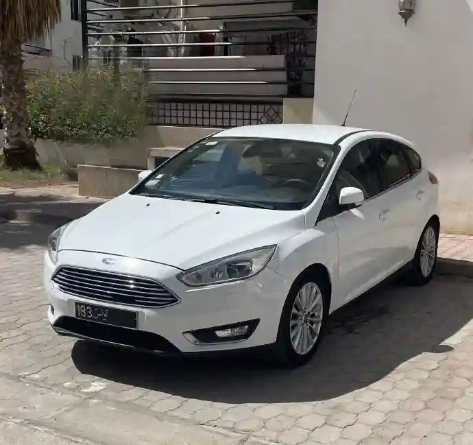 Ford Focus Titanium Ecoboost Tel 28 403 410 - Vue 4