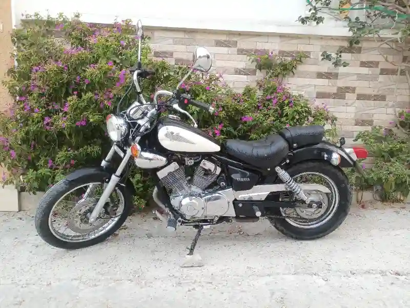 Yamaha Virago 125 - Vue 1