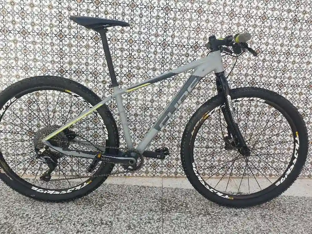 Vélo Cube 11 Vitesses - Vue 2