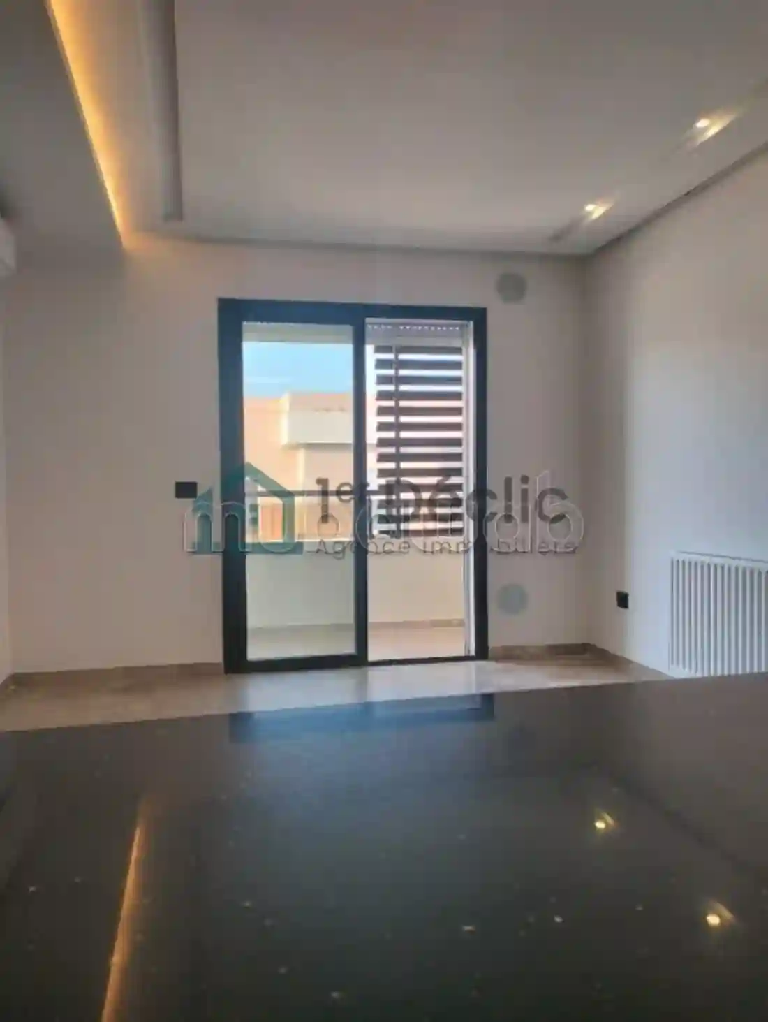 A Louer Un Un Très Bel Appartement S1 à L'aouina - Vue 1