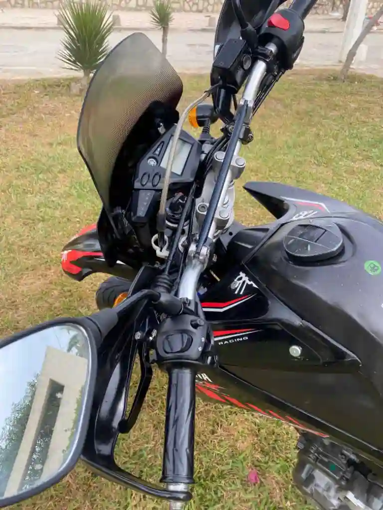 Yamaha xtx 660 - Vue 8