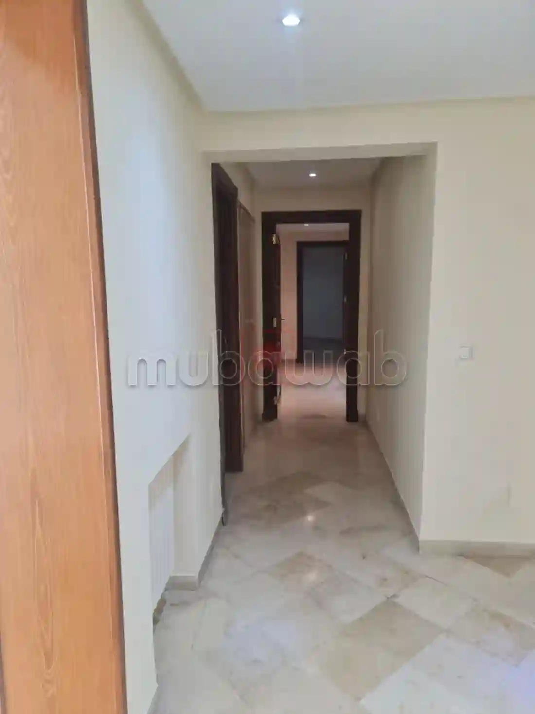 Bel et Spacieux Appartement à Menzeh 9B - Vue 3