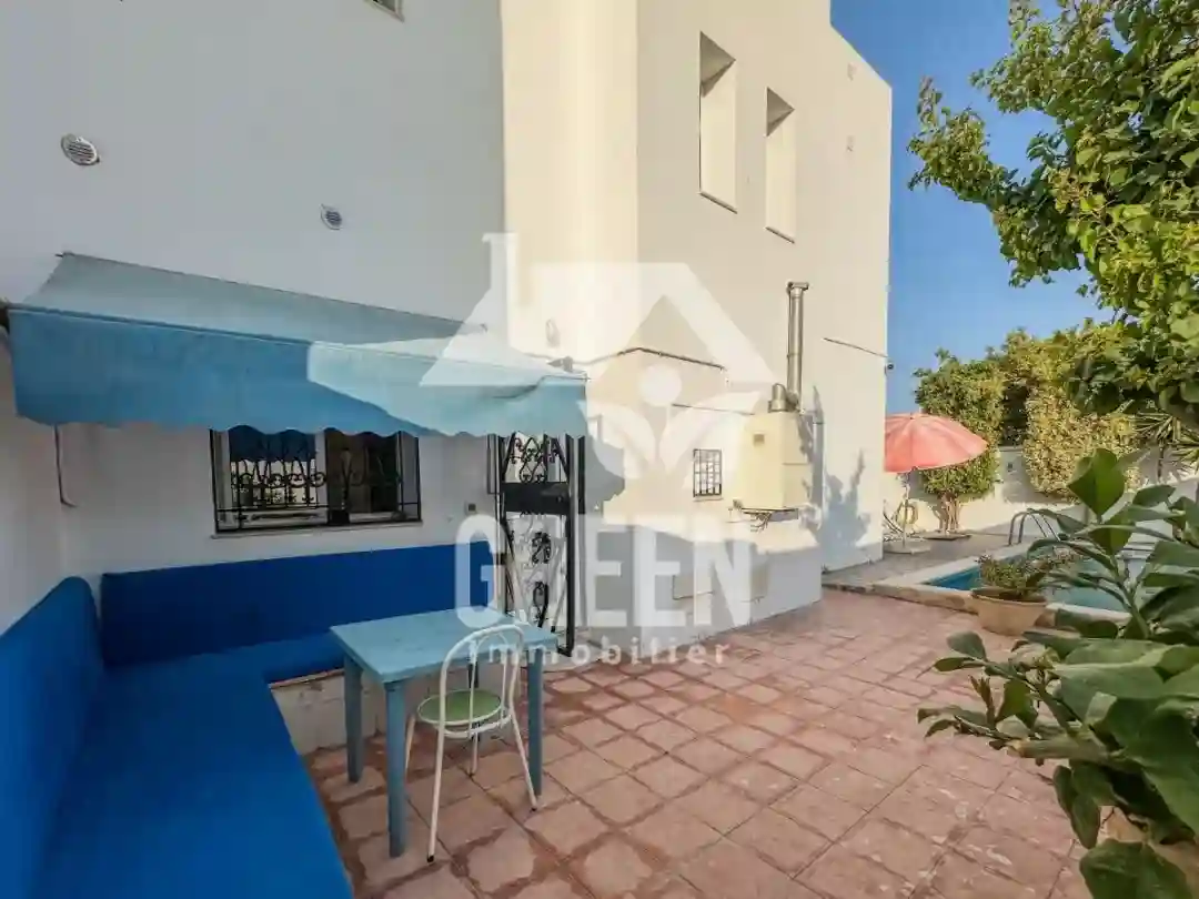 Villa " Shadow " - Vue 1