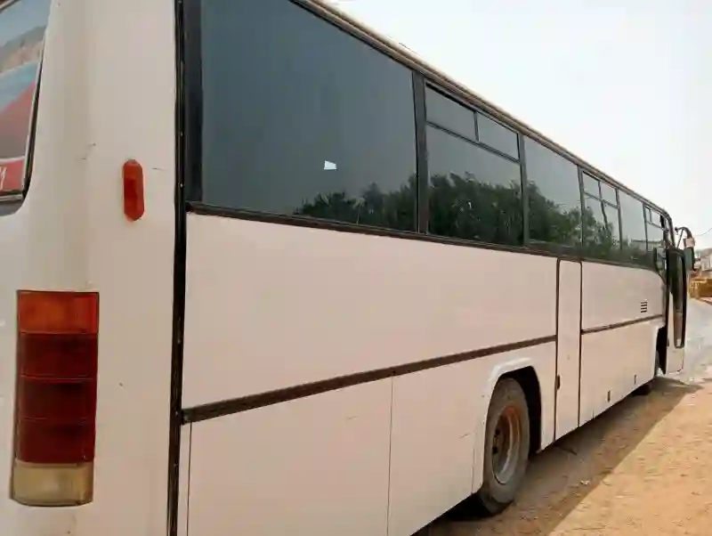 2 Bus À Vendre - Vue 2