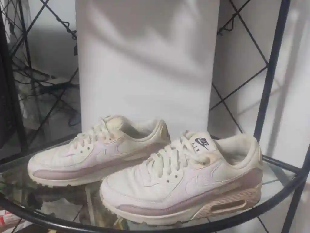 Basket Nike air - Vue 1
