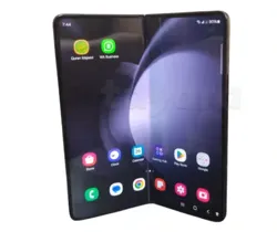 Samsung Folder 5 en Excellent État à Ain Zaghouan