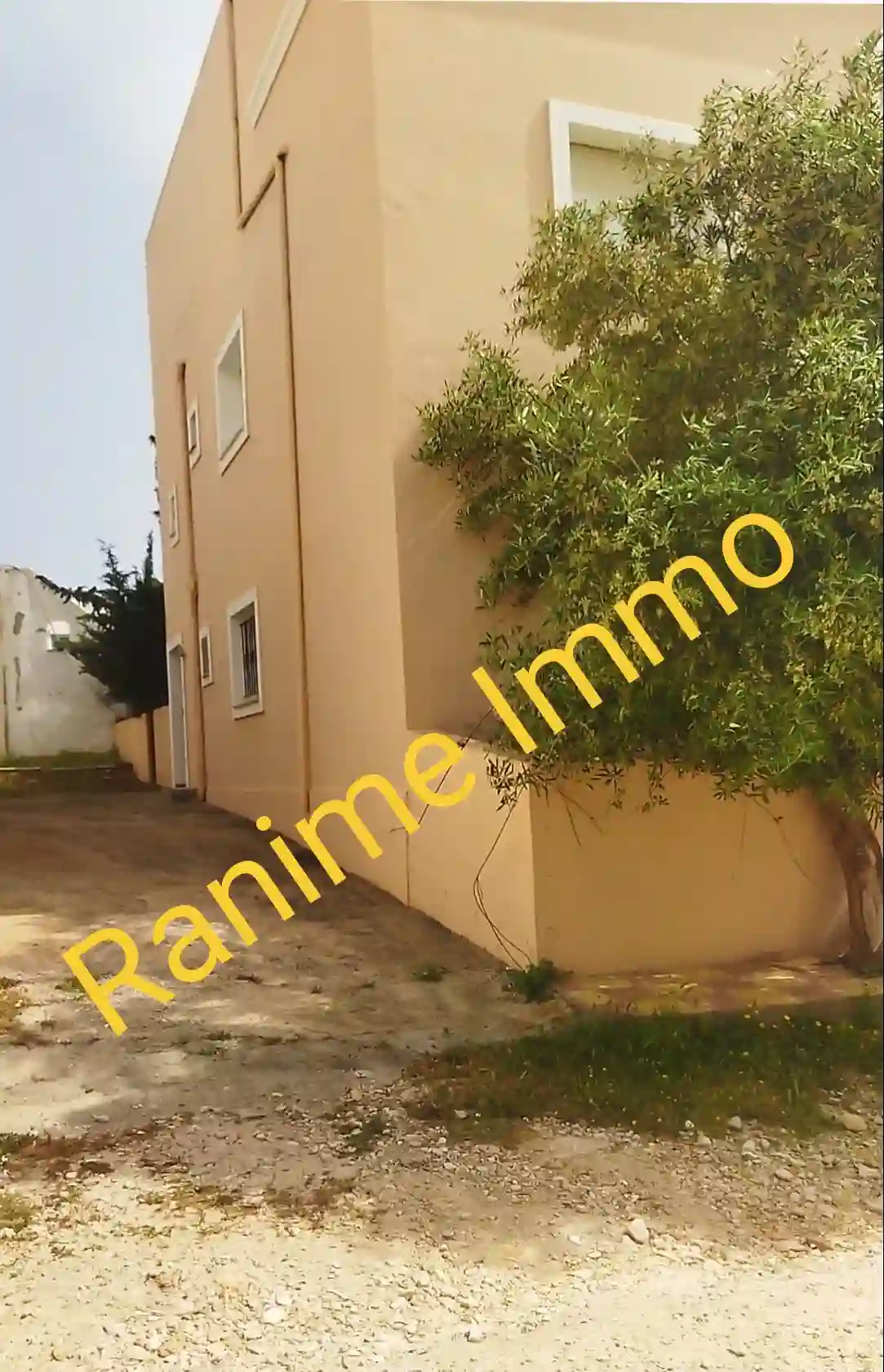 Appartement s2 Plage el Haouaria à Cite Touristique