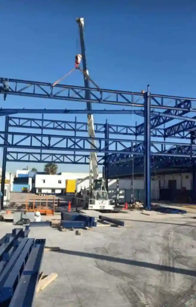 Grue Mobile 25 Tonnes Liebherr Double Cabine - Vue 3
