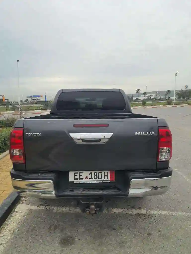Toyota Hilux - Vue 1