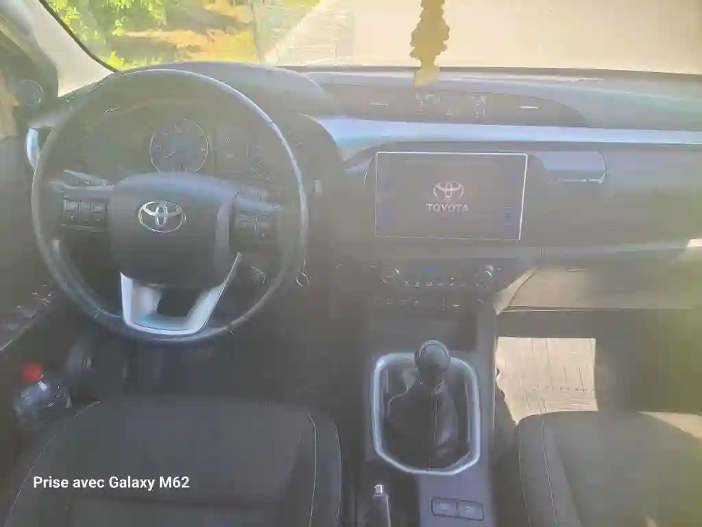 Toyota Hilux - Vue 3
