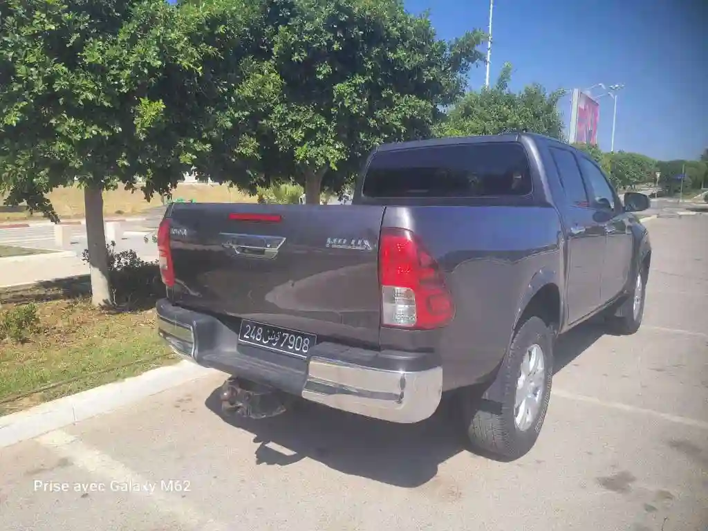 Toyota Hilux - Vue 8