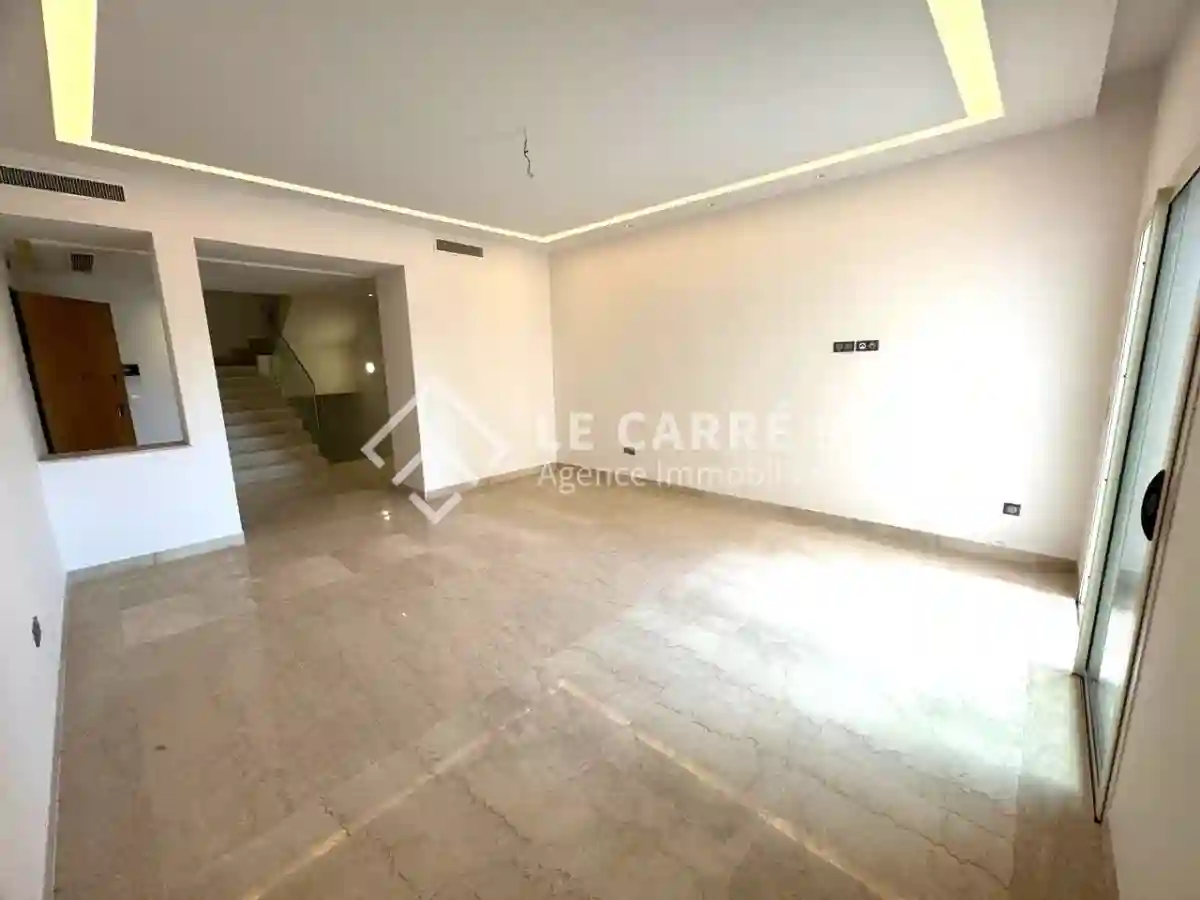 Duplex Avec Piscine au lac 2 à Berge Du Lac - Vue 3