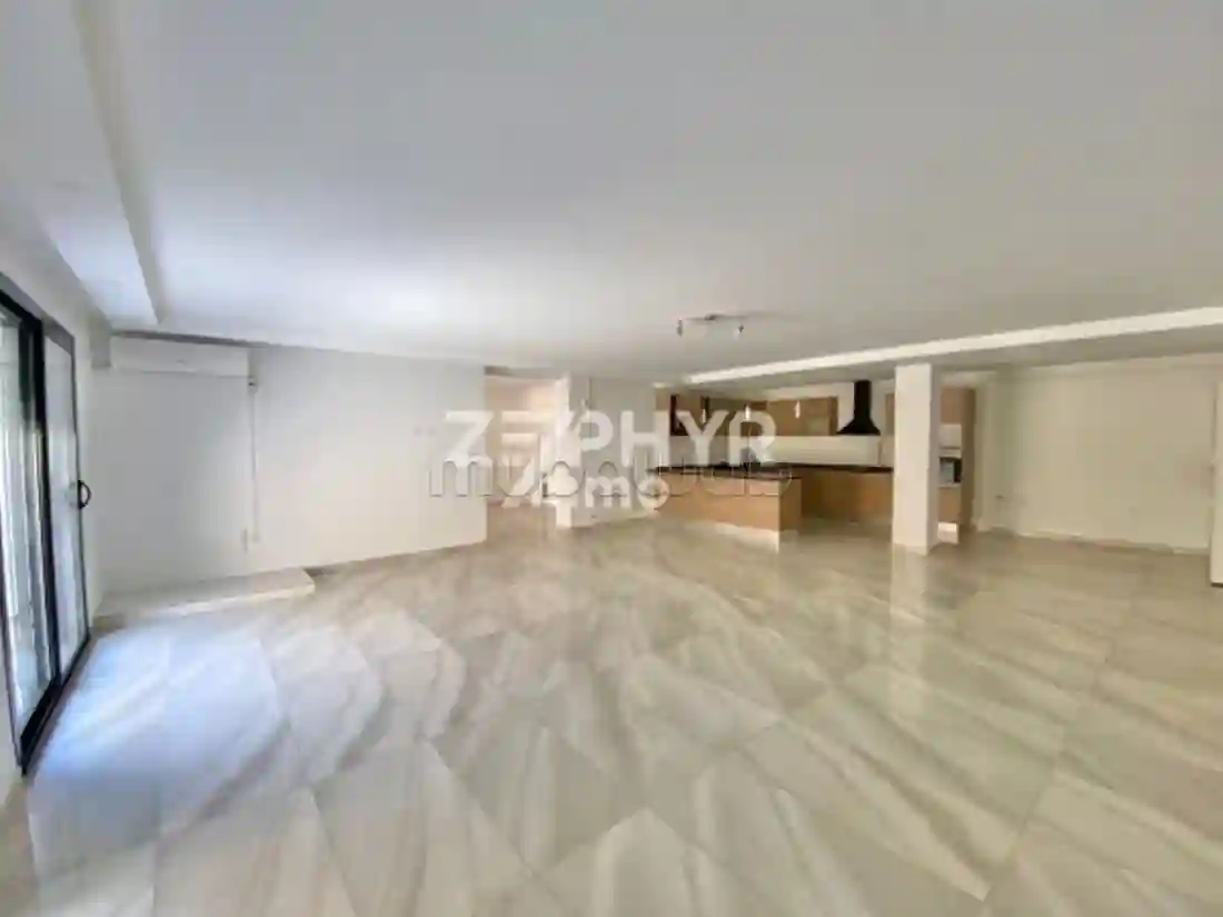 A Louer Rez de Jardin S3 à Gammarth - Vue 1