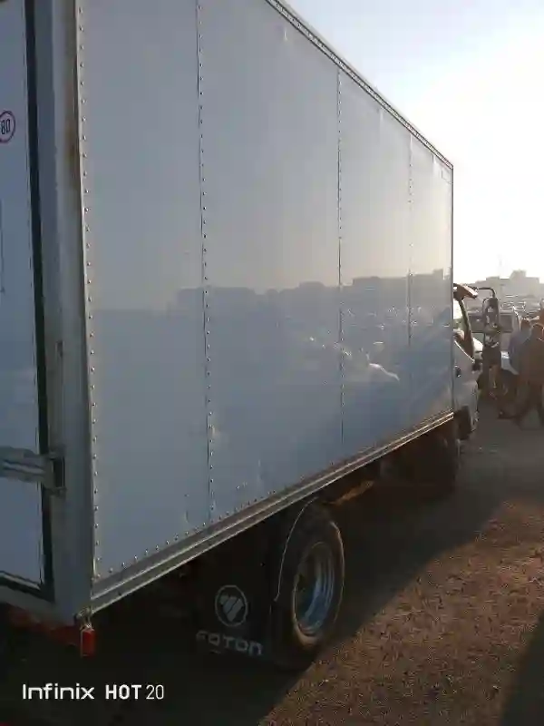 Camion Foton - Vue 1