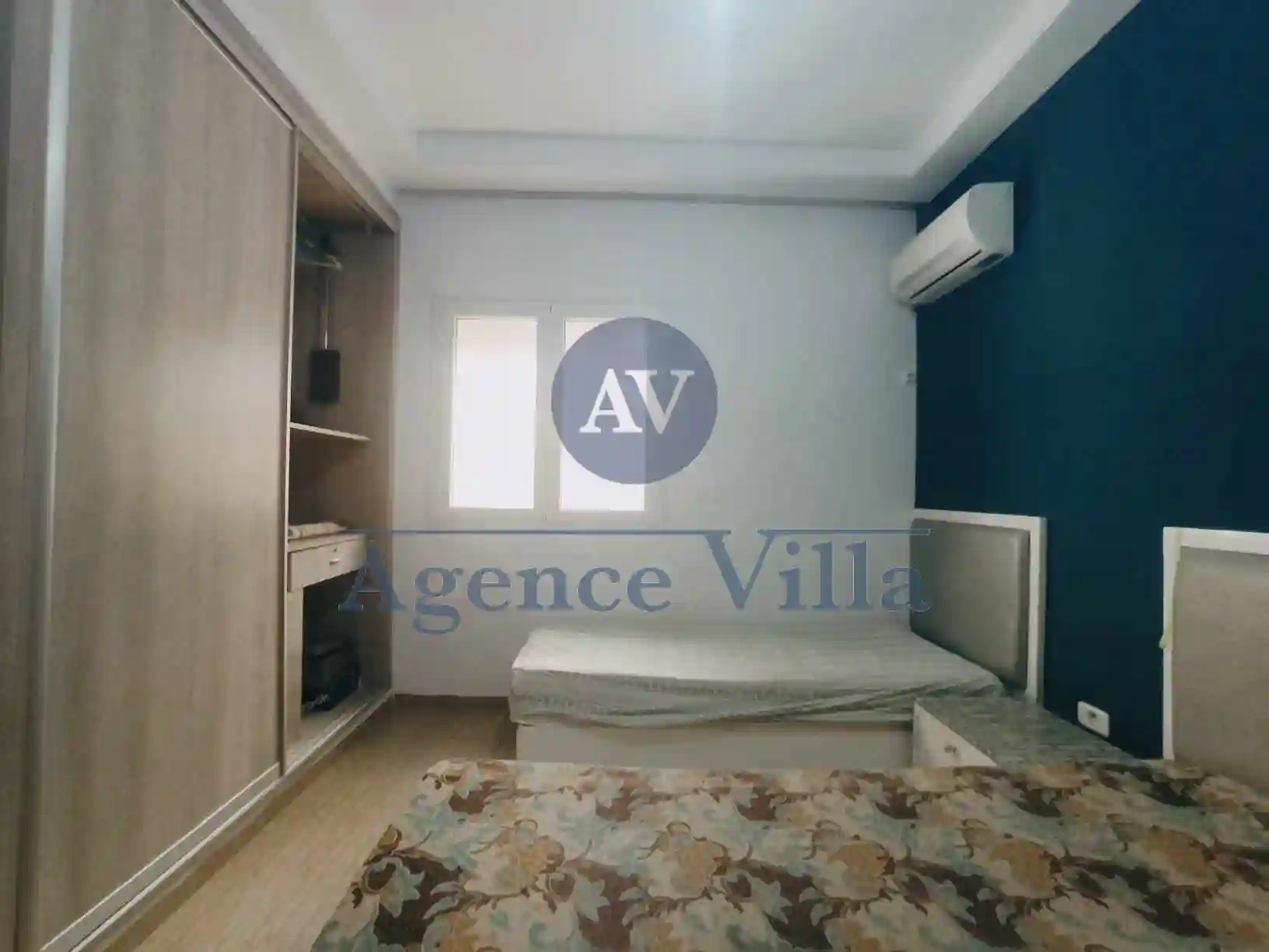 Maison à Bhar Lazrak sur Deux Niveaux à Marsa Erriadh - Vue 2