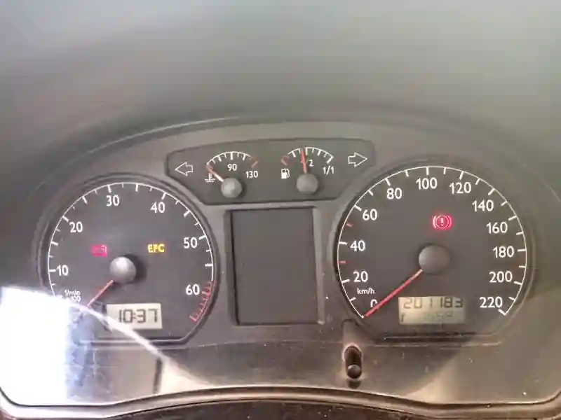 Volkswagen Polo 5 Essence 2004 - Vue 6
