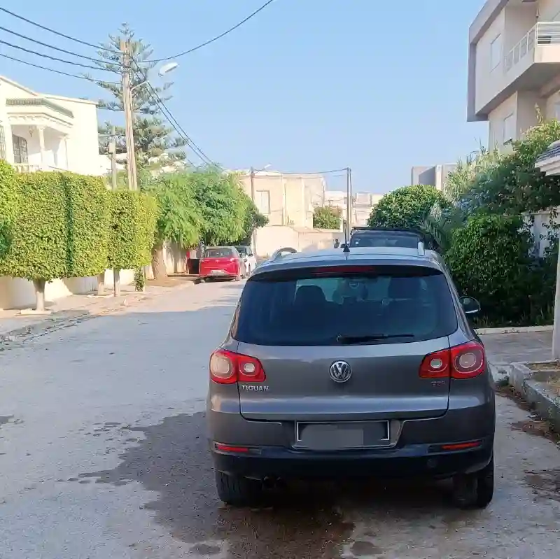 Volkswagen Tiguan Essence 2009 - Vue 5