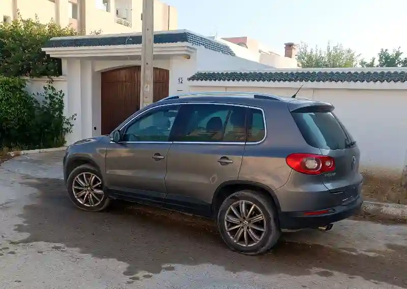 Volkswagen Tiguan Essence 2009 - Vue 8