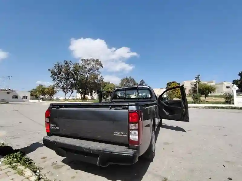 Dmax Intercooler 25 Turbo Diesel - Vue 2