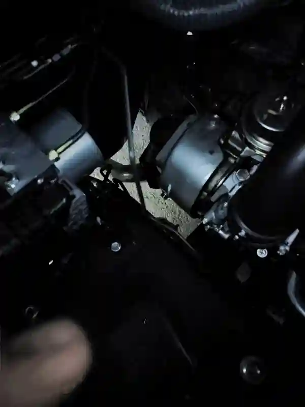 Dmax Intercooler 25 Turbo Diesel - Vue 3