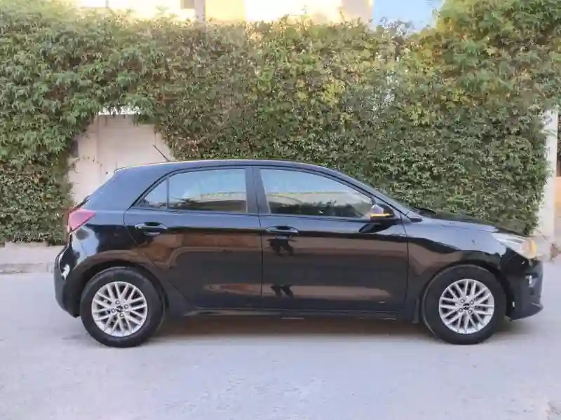 KIA RIO Coupé Première Main EN Excellent État - Vue 7