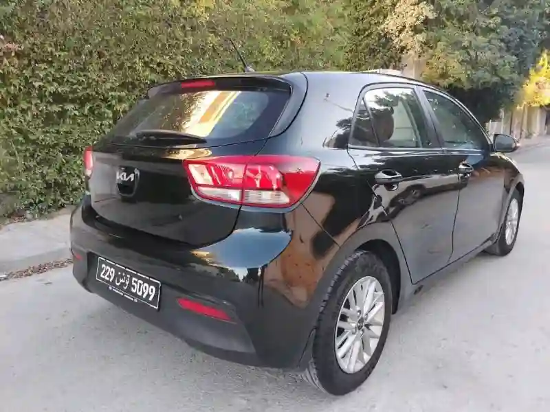 KIA RIO Coupé Première Main EN Excellent État - Vue 8