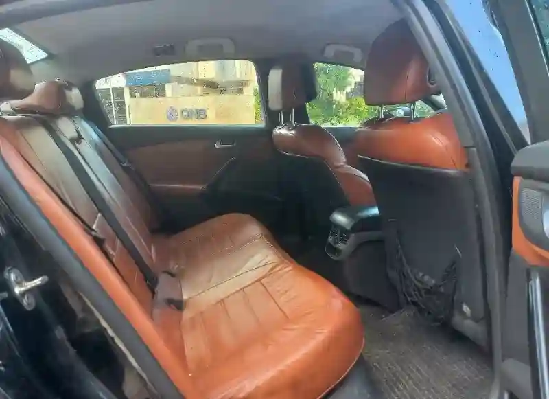Peugeot 508 Ehdi - Vue 3