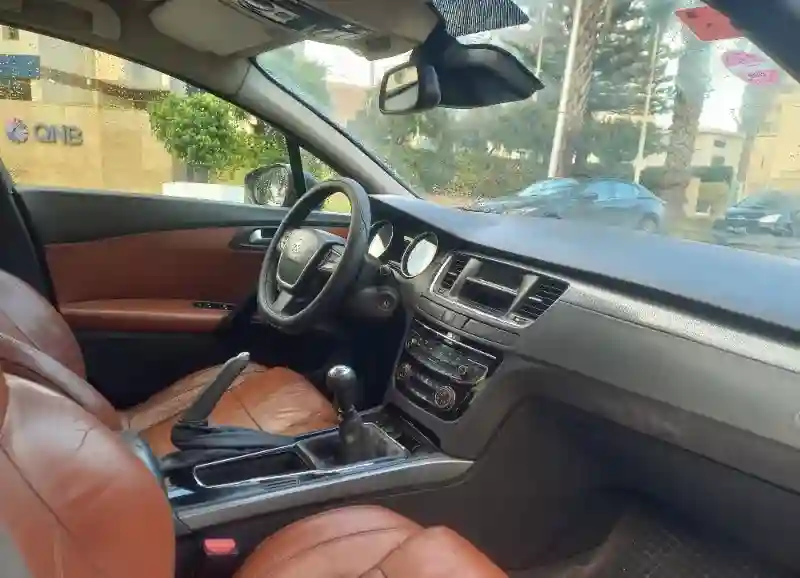 Peugeot 508 Ehdi - Vue 8