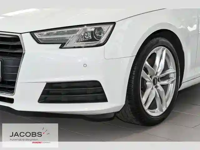 Audi A4 Essence 2018 - Vue 5