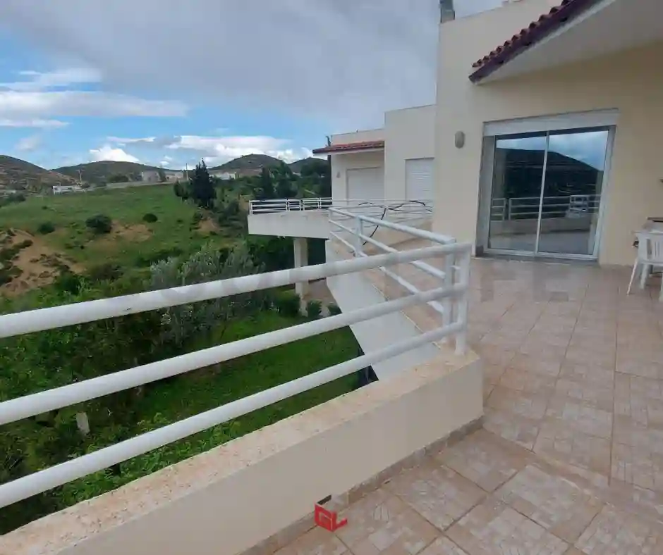 Villa à Sidi Thabet à Jabbes - Vue 1