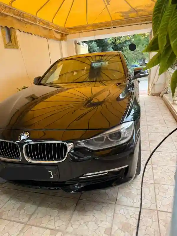 Bmw 316 Essence 2014 - Vue 2