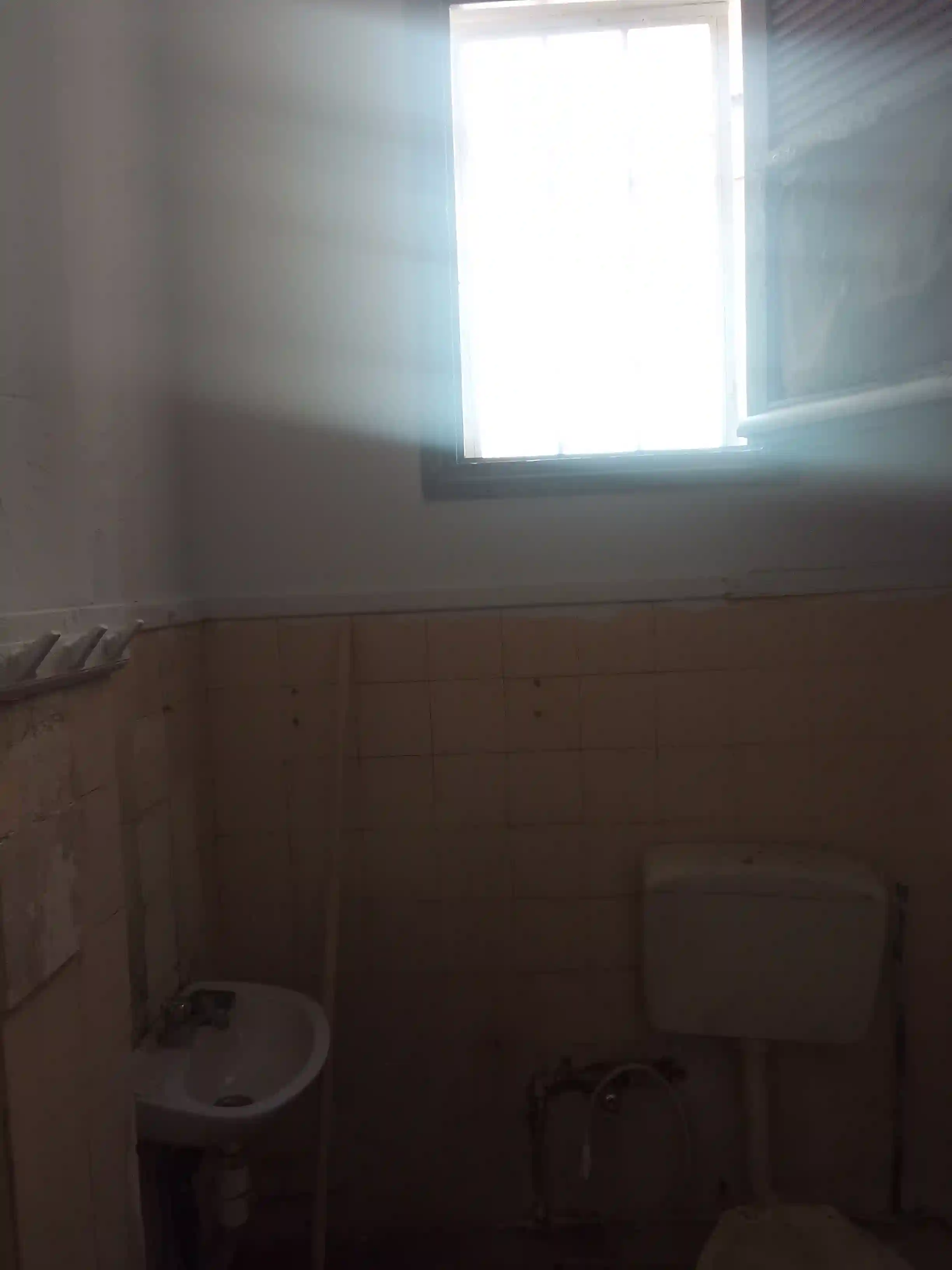 Petit Appartement au Centre Ville au 100 Metres à Sfax - Vue 2