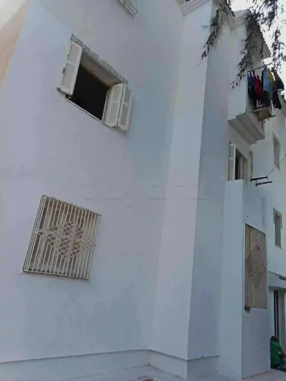 un Appartements s+2 Vide au 1er Étage a Louer Situé a Borj Louzir - Vue 3