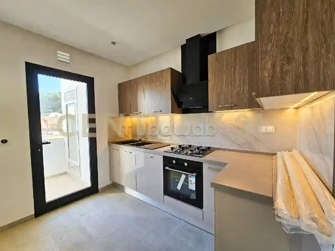 A Vendre un s2 Avec Jardin à Chotrana 3 - Vue 2