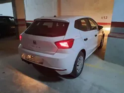 Seat Ibiza 43000 km à Ariana