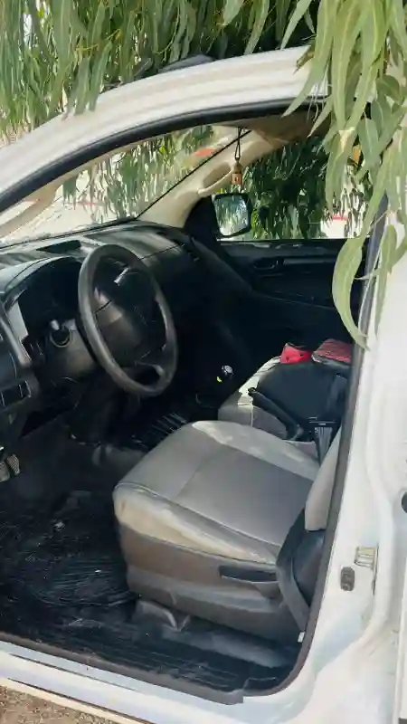 Isuzu D MAX Diesel 2020 - Vue 1