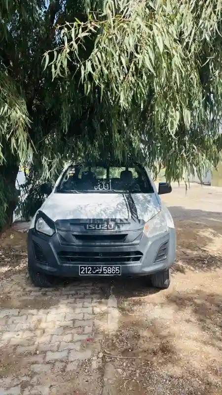 Isuzu D MAX Diesel 2020 - Vue 5