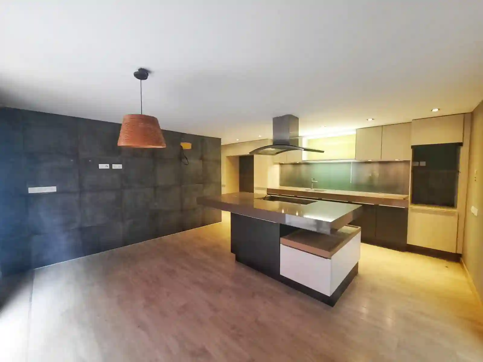 Coquette Villa Avec une Piscine à El Menzah 1 - Vue 2