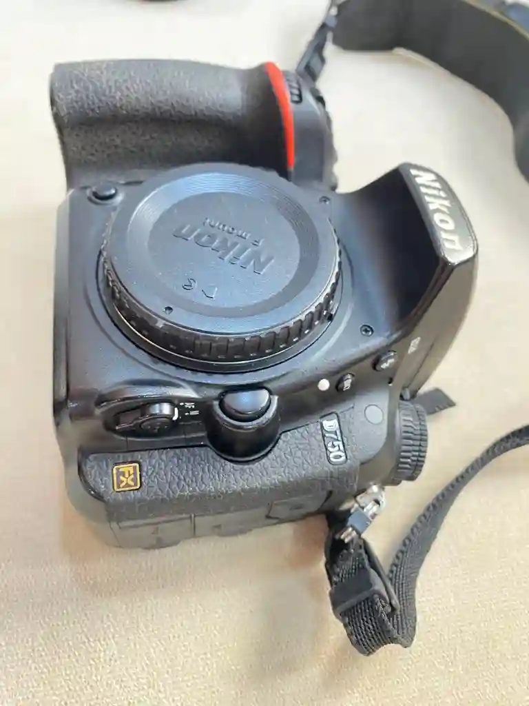 Nikon D750 - Vue 9