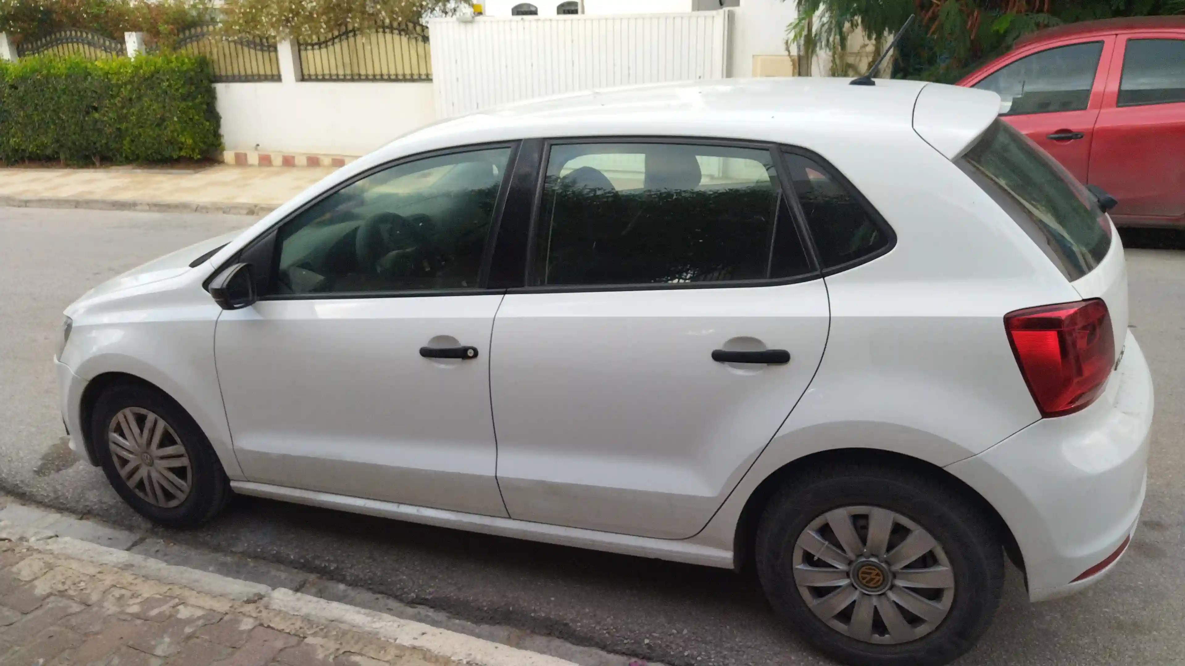 Polo 7 déc 2016 92000 km à Ariana - Vue 1