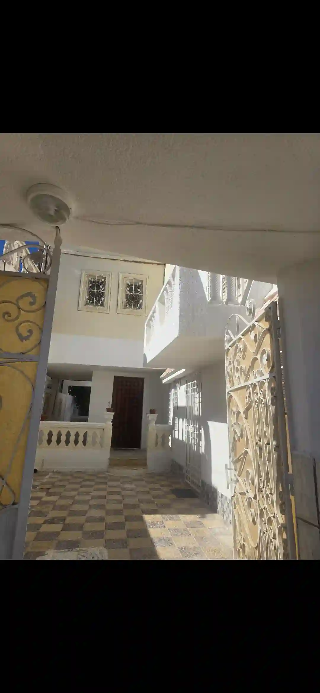 Coquette Duplex à Raoued