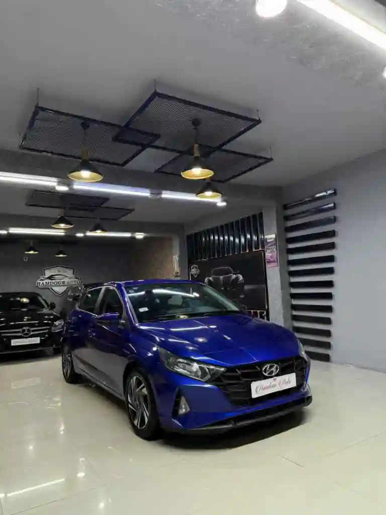Hyundai i20 - Vue 1