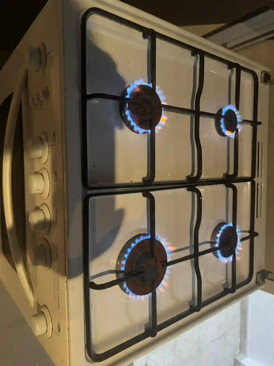Cuisinière à gaz de Ville Arthur Martin à La Marsa - Vue 3