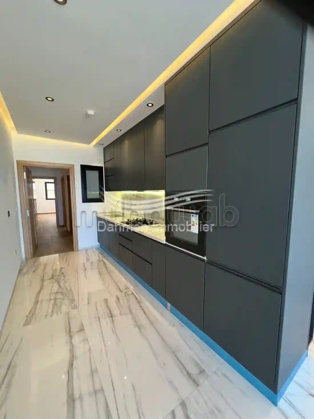 Un Luxueux Appartement s2 à Vendre à Kantaoui - Vue 3